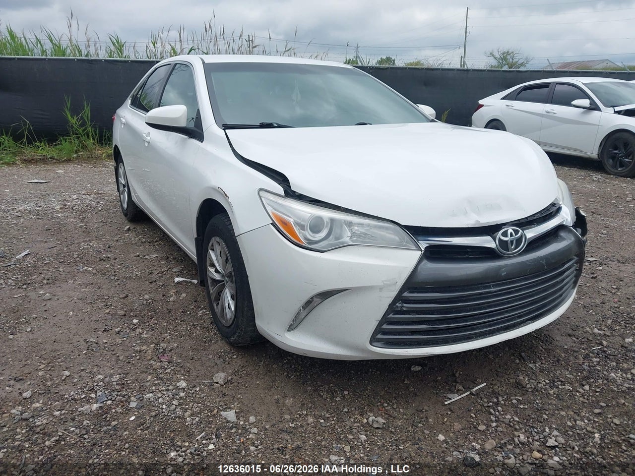 4T1BF1FKXHU701067 · 2017 TOYOTA CAMRY LE