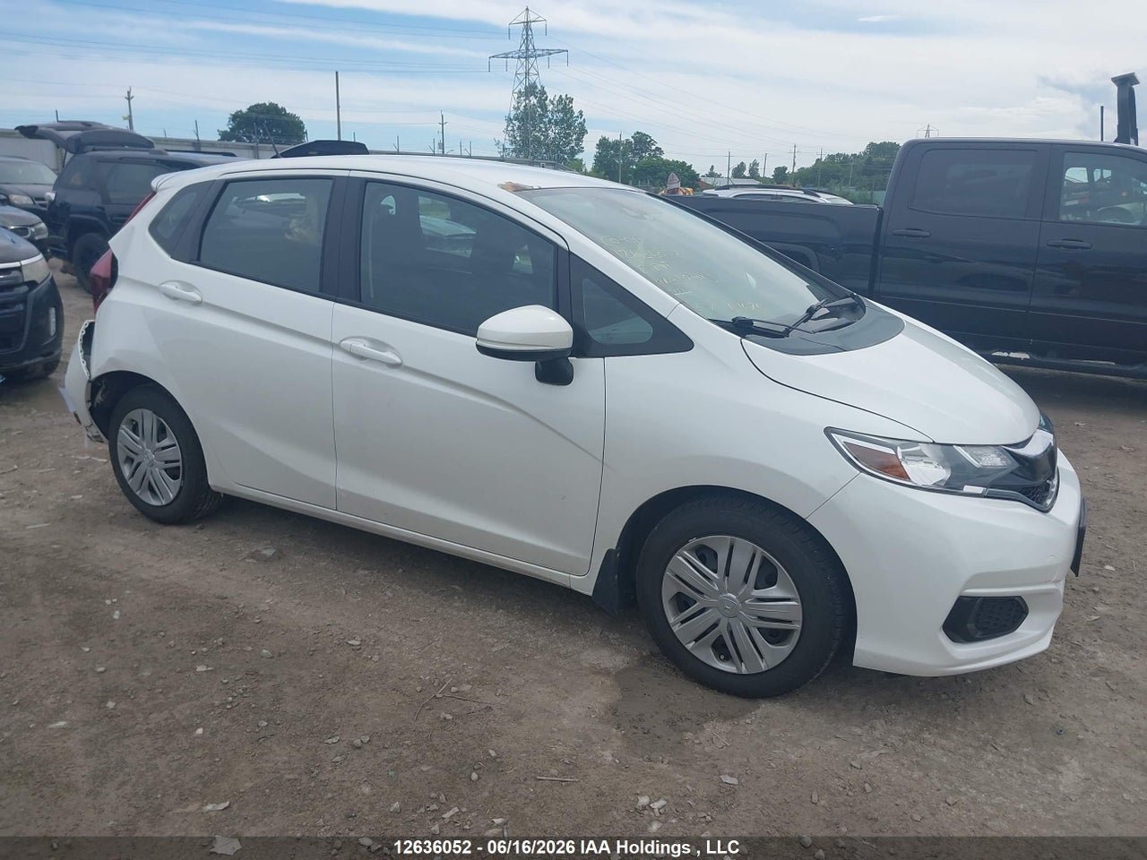 3HGGK5H53JM102883 · 2018 HONDA FIT LX
