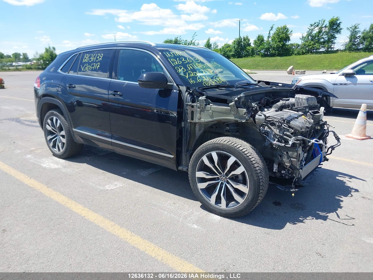 1V2FE2CA6PC206717 · 2023 VOLKSWAGEN ATLAS CROSS SPORT