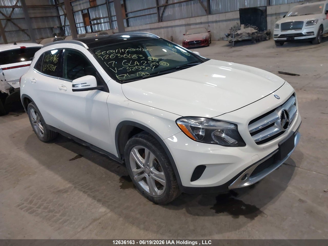 WDCTG4GB0HJ325304 · 2017 MERCEDES BENZ GLA 250 4MATIC