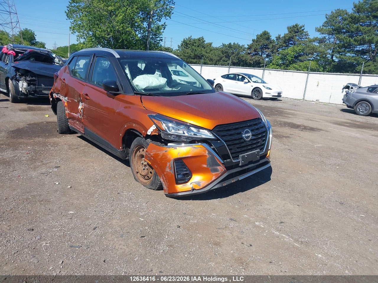 3N1CP5CV8NL509439 · 2022 NISSAN KICKS