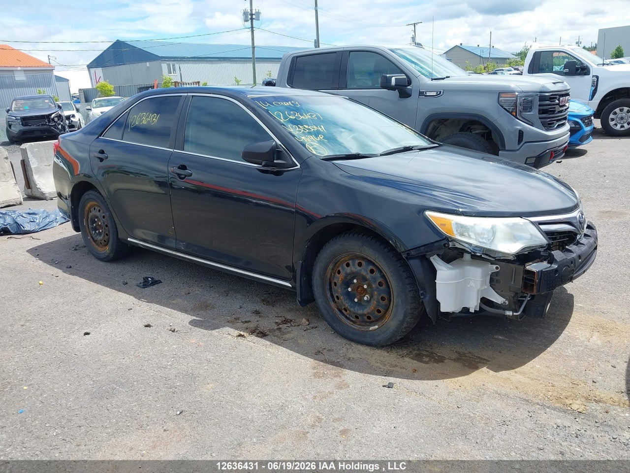 4T1BF1FK9EU355041 · 2014 TOYOTA CAMRY LE