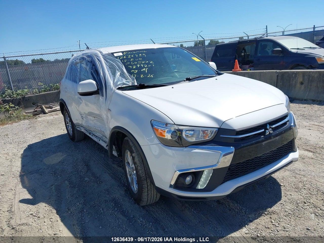 JA4AH3AU7JZ605222 · 2018 MITSUBISHI RVR ES/SE