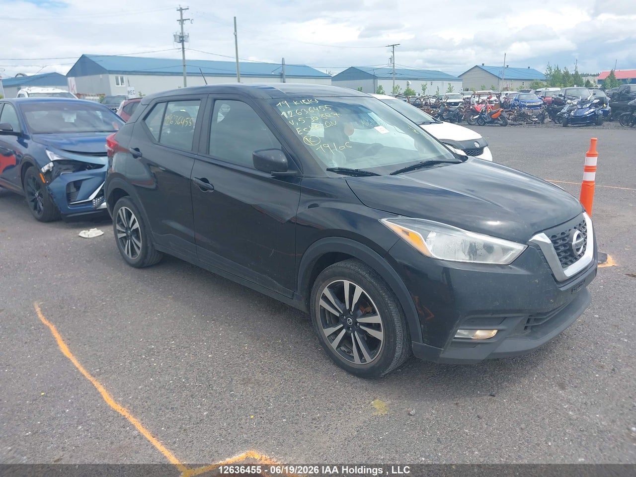 3N1CP5CU8KL530827 · 2019 NISSAN KICKS S/SR/SV
