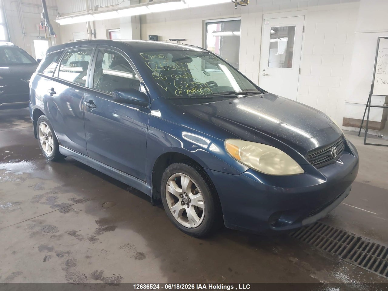 2T1KR32E16C623991 · 2006 TOYOTA COROLLA MATRIX XR