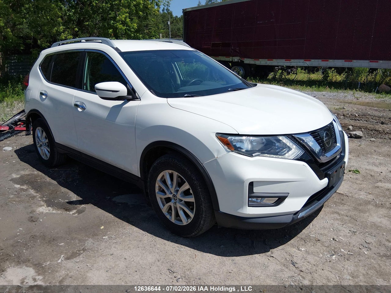 5N1AT2MT8HC845048 · 2017 NISSAN ROGUE S/SL