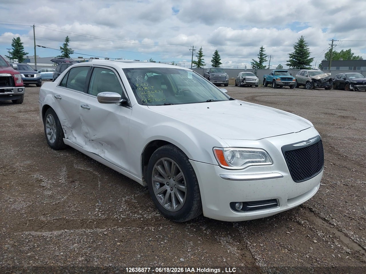 2C3CA5CG3BH573610 · 2011 CHRYSLER 300 LIMITED