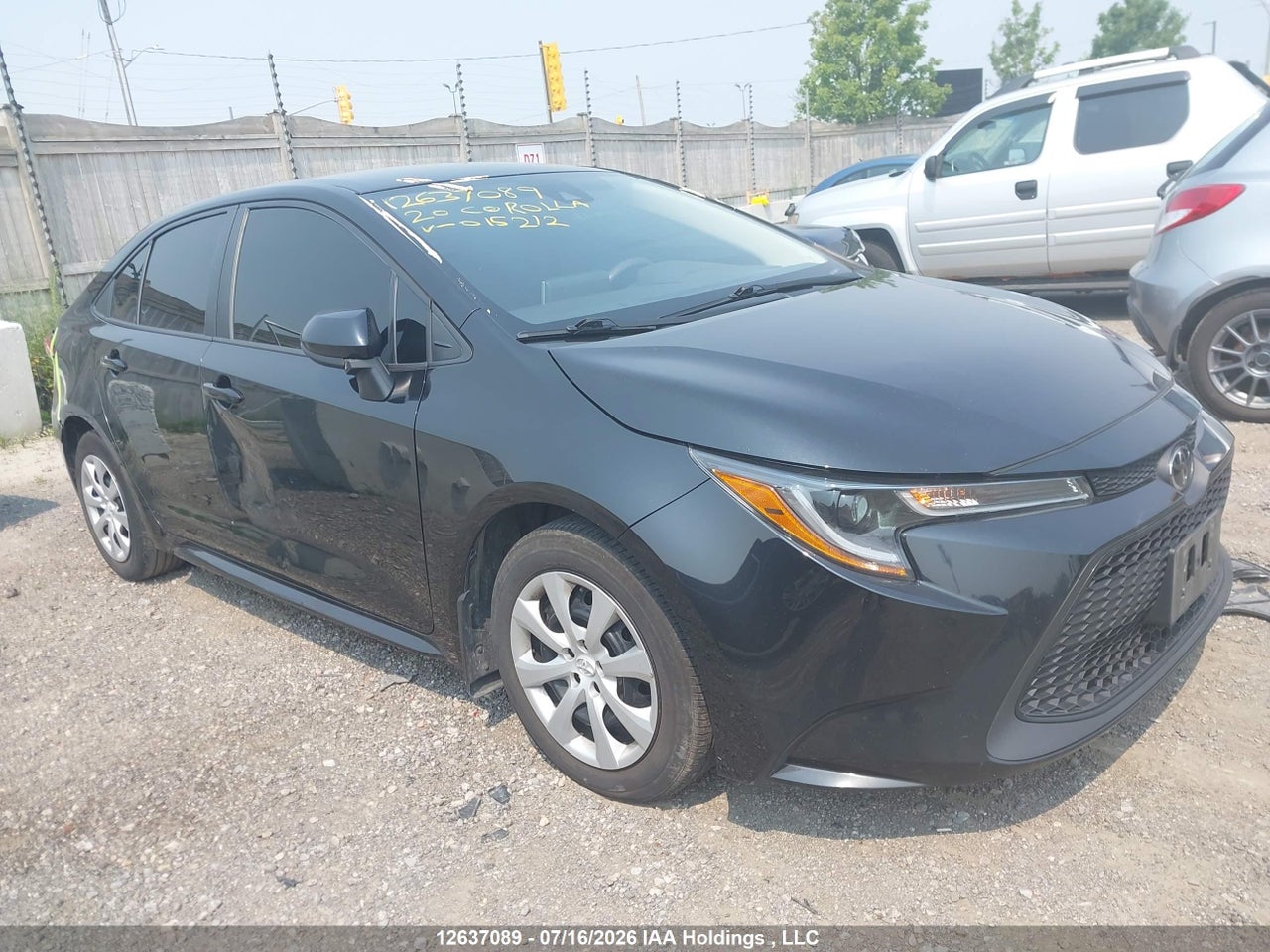 5YFBPRBE6LP015212 · 2020 TOYOTA COROLLA LE