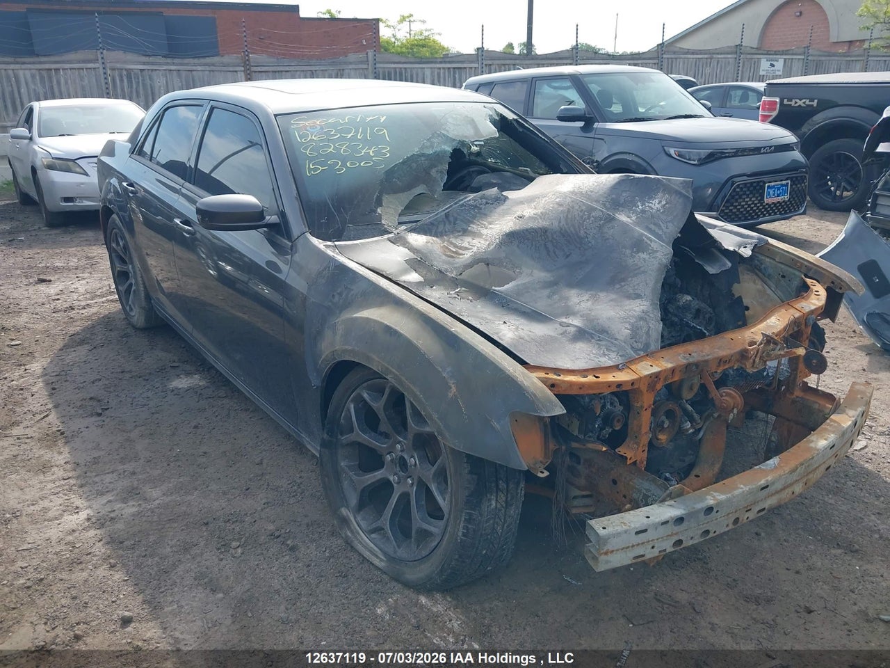 2C3CCABG8FH828343 · 2015 CHRYSLER 300 S