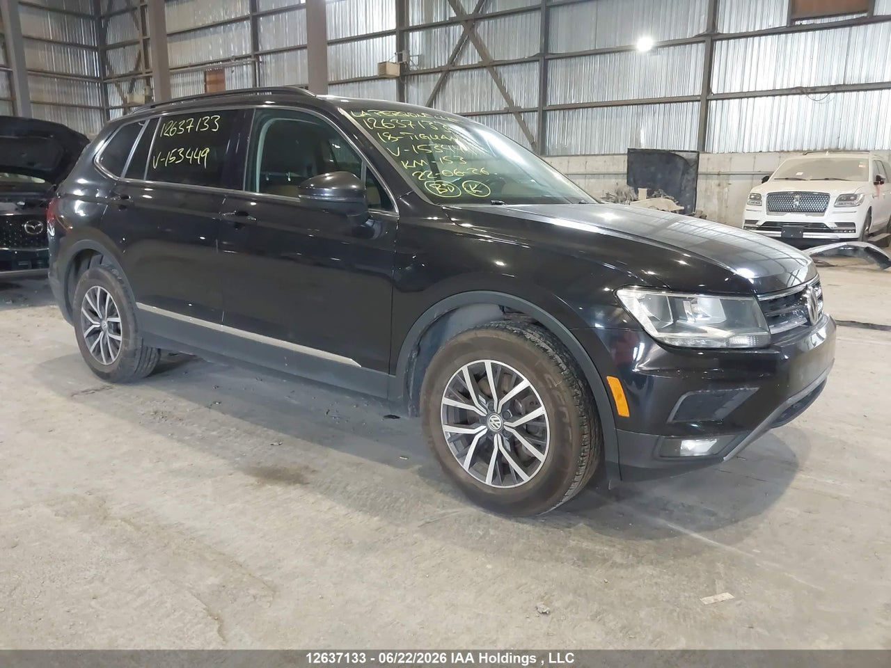 3VV2B7AX9JM153449 · 2018 VOLKSWAGEN TIGUAN SE/SEL