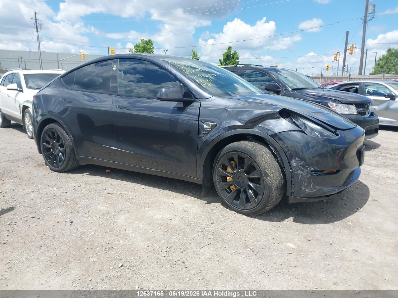7SAYGDED6RF992177 · 2024 TESLA MODEL Y LONG RANGE/RWD
