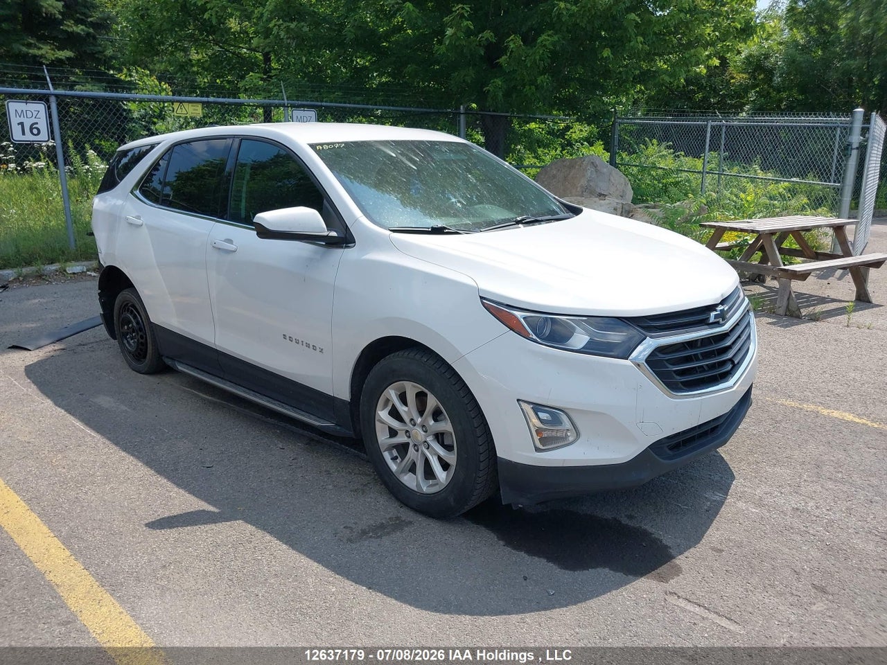 2GNAXJEV4J6162448 · 2018 CHEVROLET EQUINOX LT