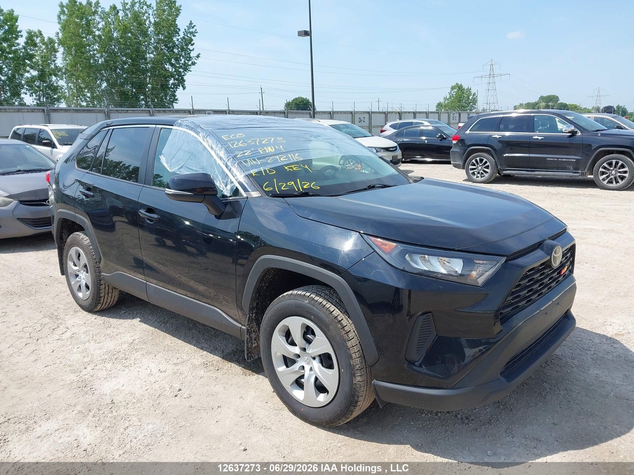 2T3B1RFV5NC292116 · 2022 TOYOTA RAV4 LE