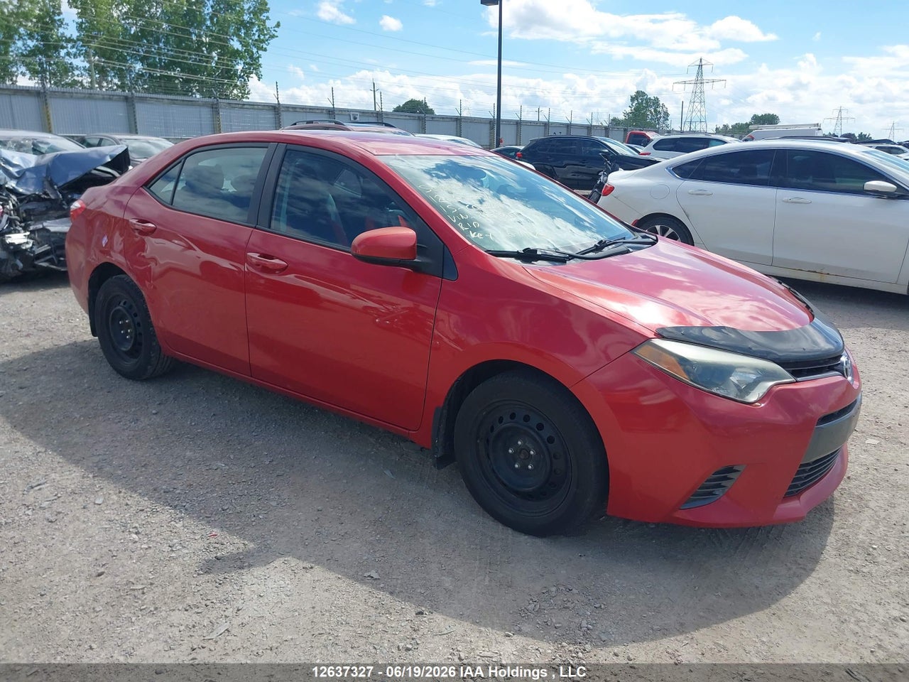 2T1BURHE9FC252880 · 2015 TOYOTA COROLLA LE