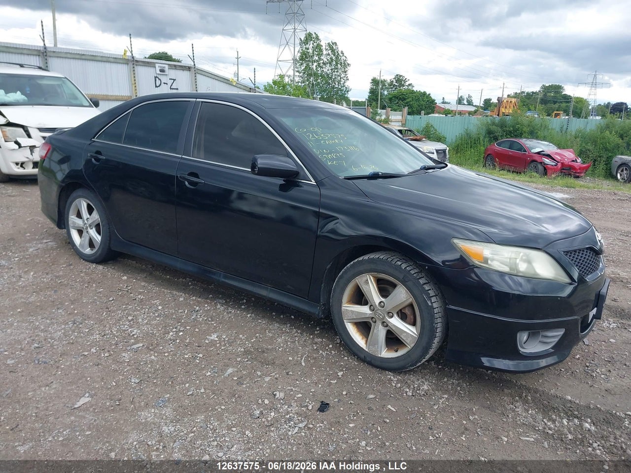 4T1BF3EK1BU173116 · 2011 TOYOTA CAMRY SE