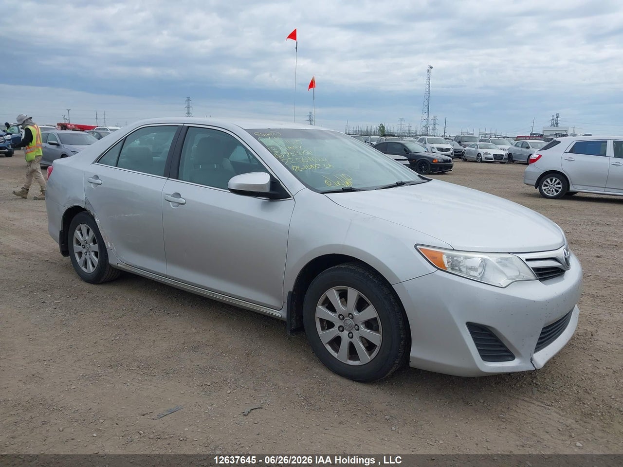 4T1BF1FK4DU253791 · 2013 TOYOTA CAMRY LE