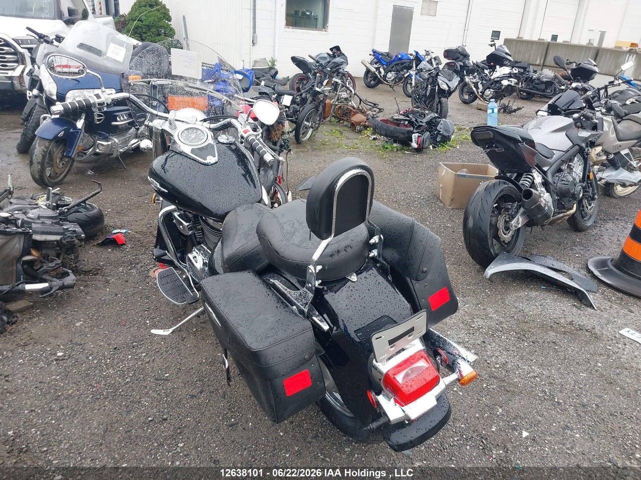 JS1VS55A152116280 · 2005 SUZUKI C50 · 3/13