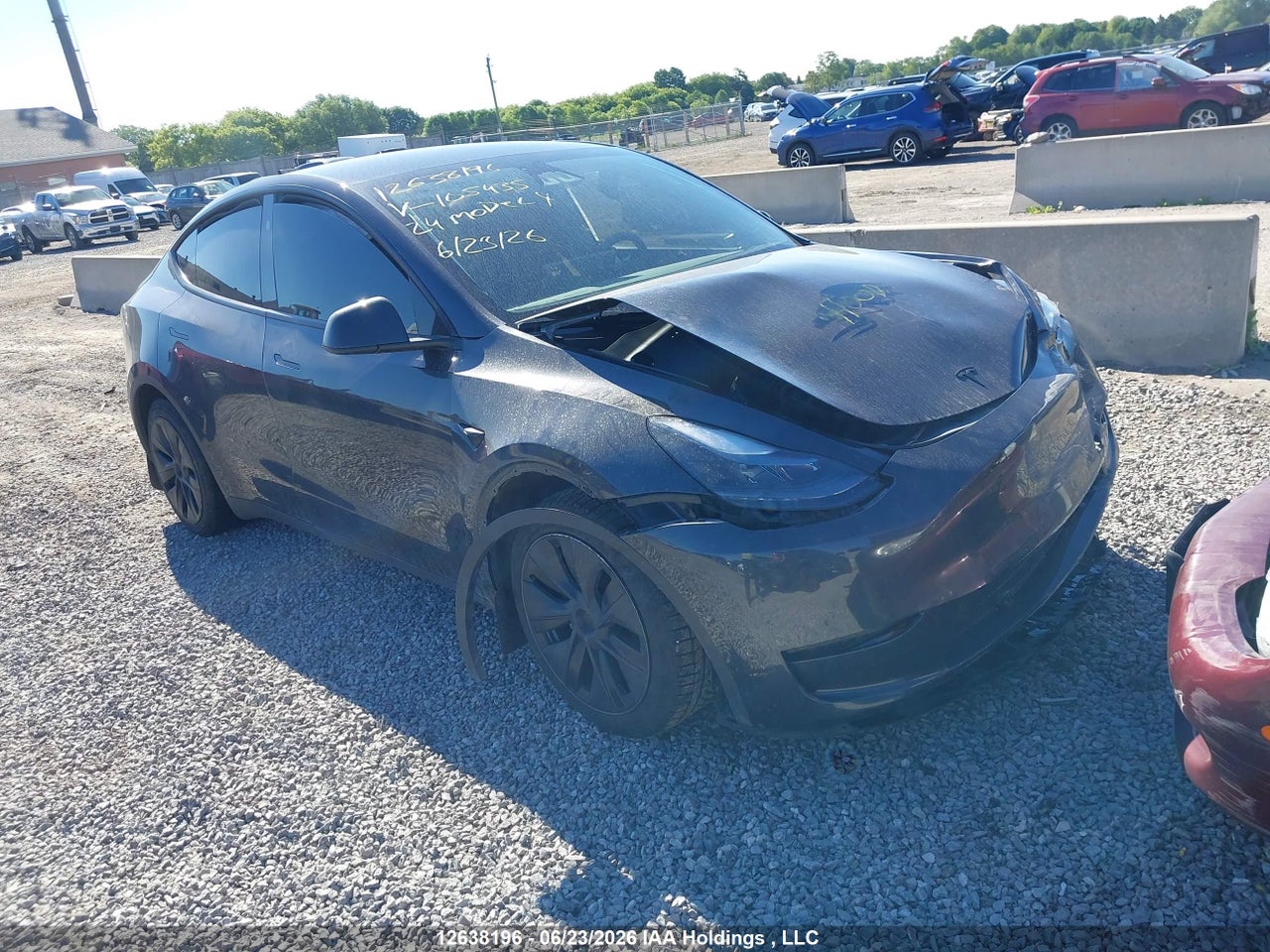 7SAYGDED6RF105435 · 2024 TESLA MODEL Y LONG RANGE/RWD