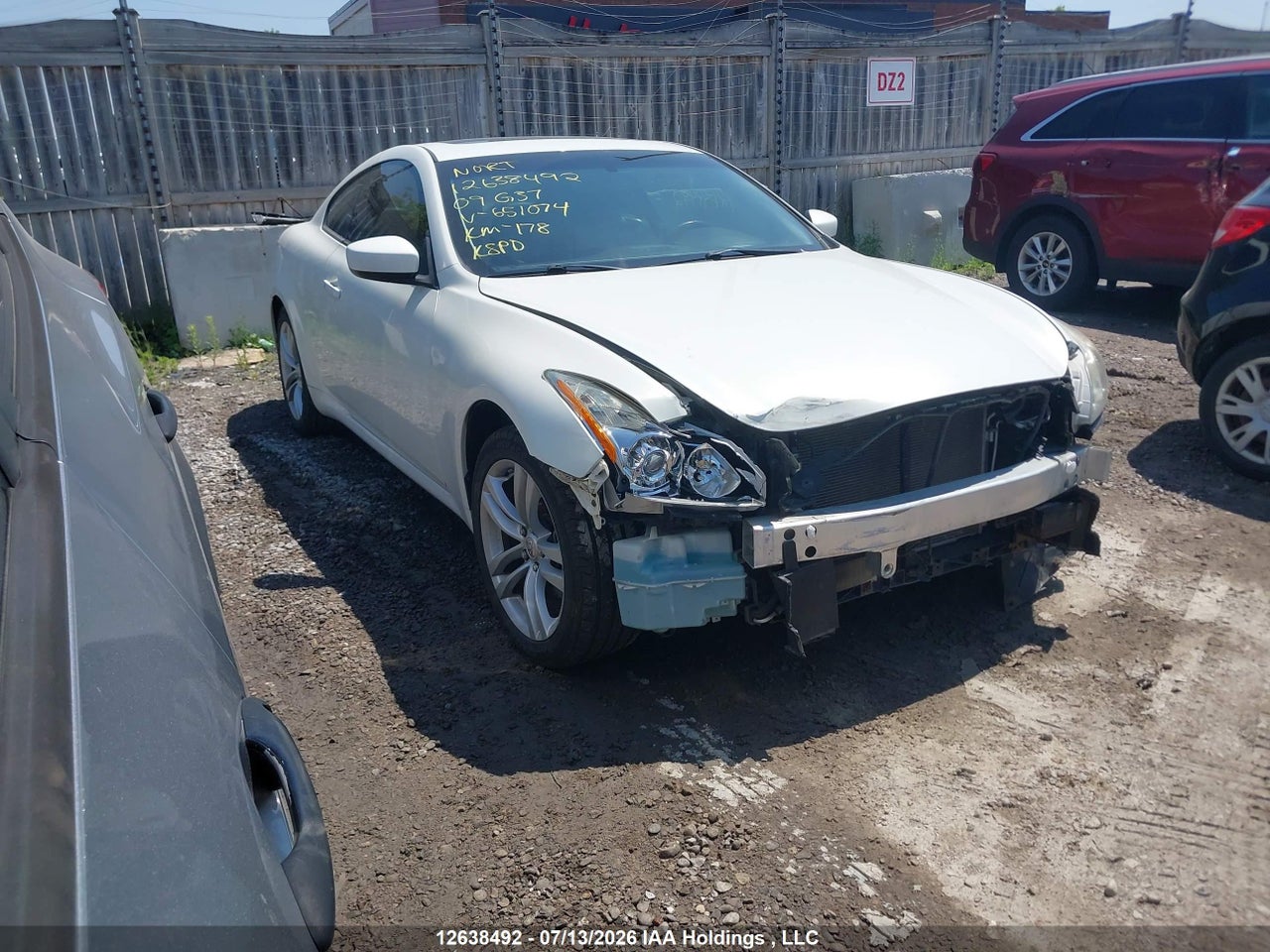 JNKCV64FX9M651074 · 2009 INFINITI G37
