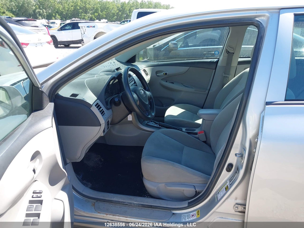 2T1BU4EEXDC006876 · 2013 TOYOTA COROLLA S/LE · 5/21