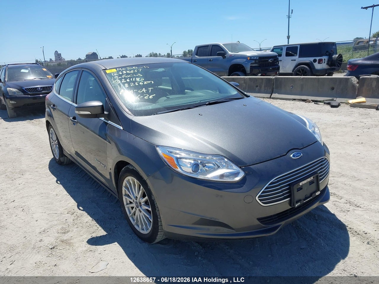 1FADP3R49HL261180 · 2017 FORD FOCUS ELECTRIC