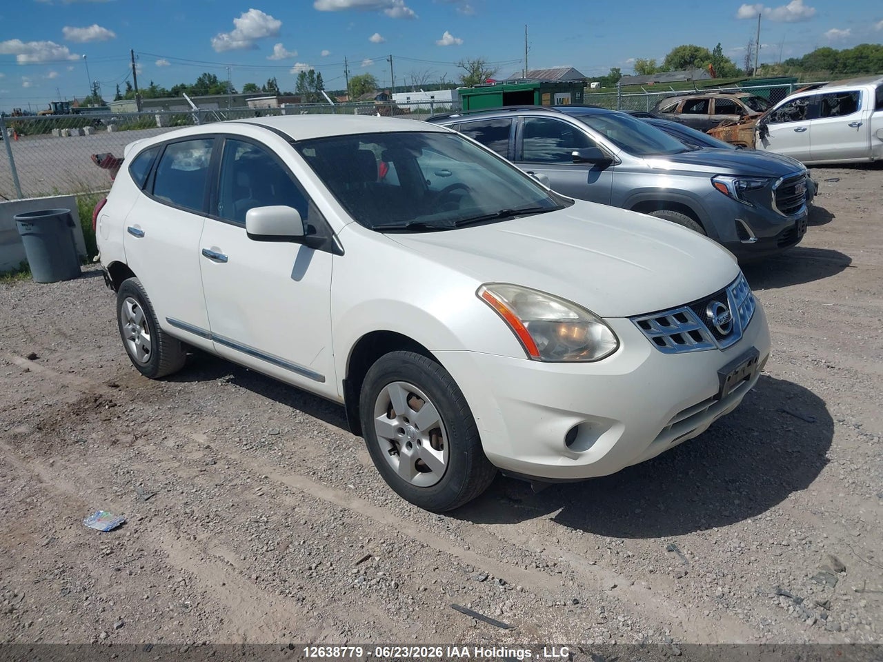 JN8AS5MT1CW275043 · 2012 NISSAN ROGUE S