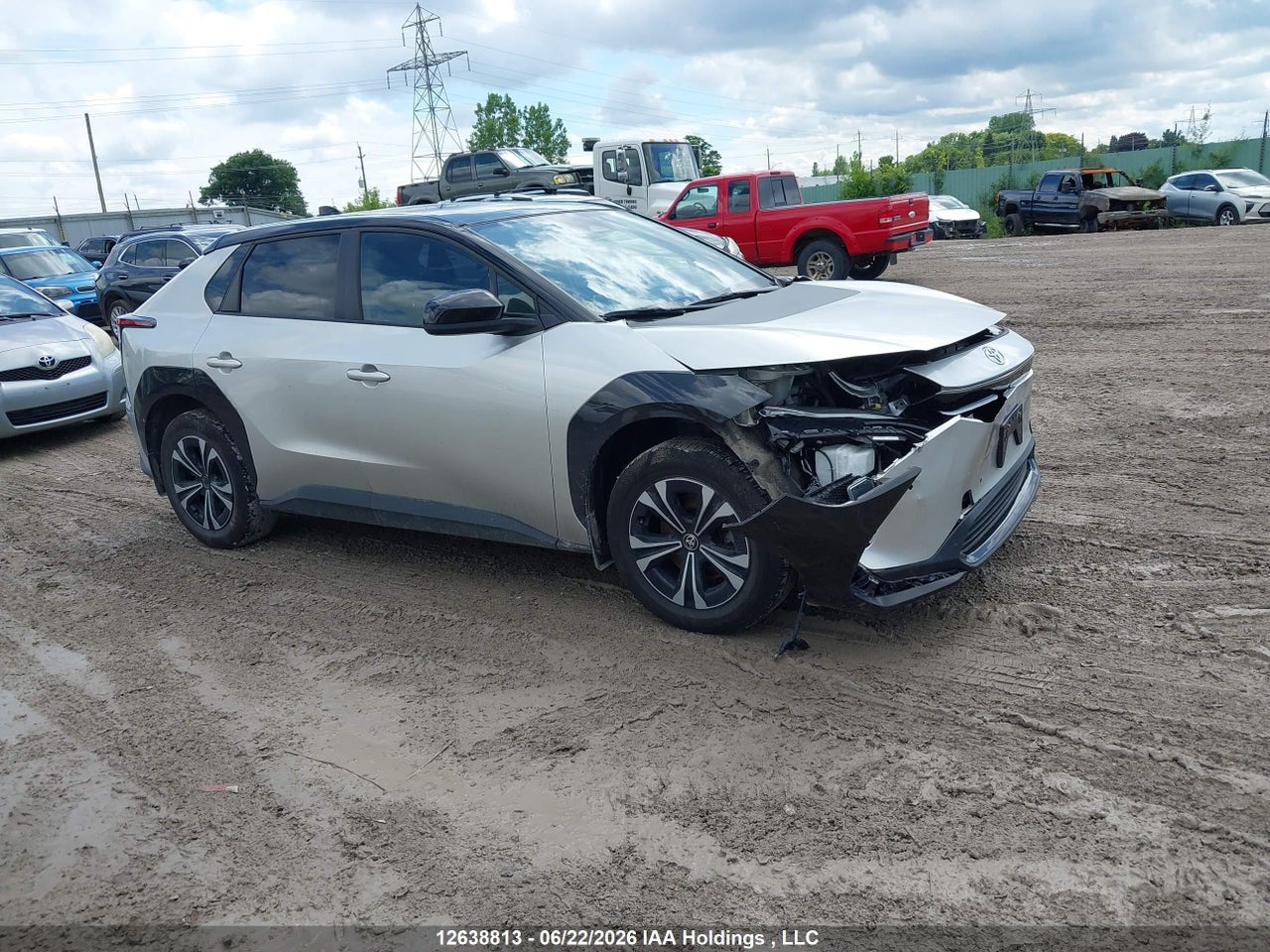 JTMABACA7PA013275 · 2023 TOYOTA BZ4X XLE/LIMITED