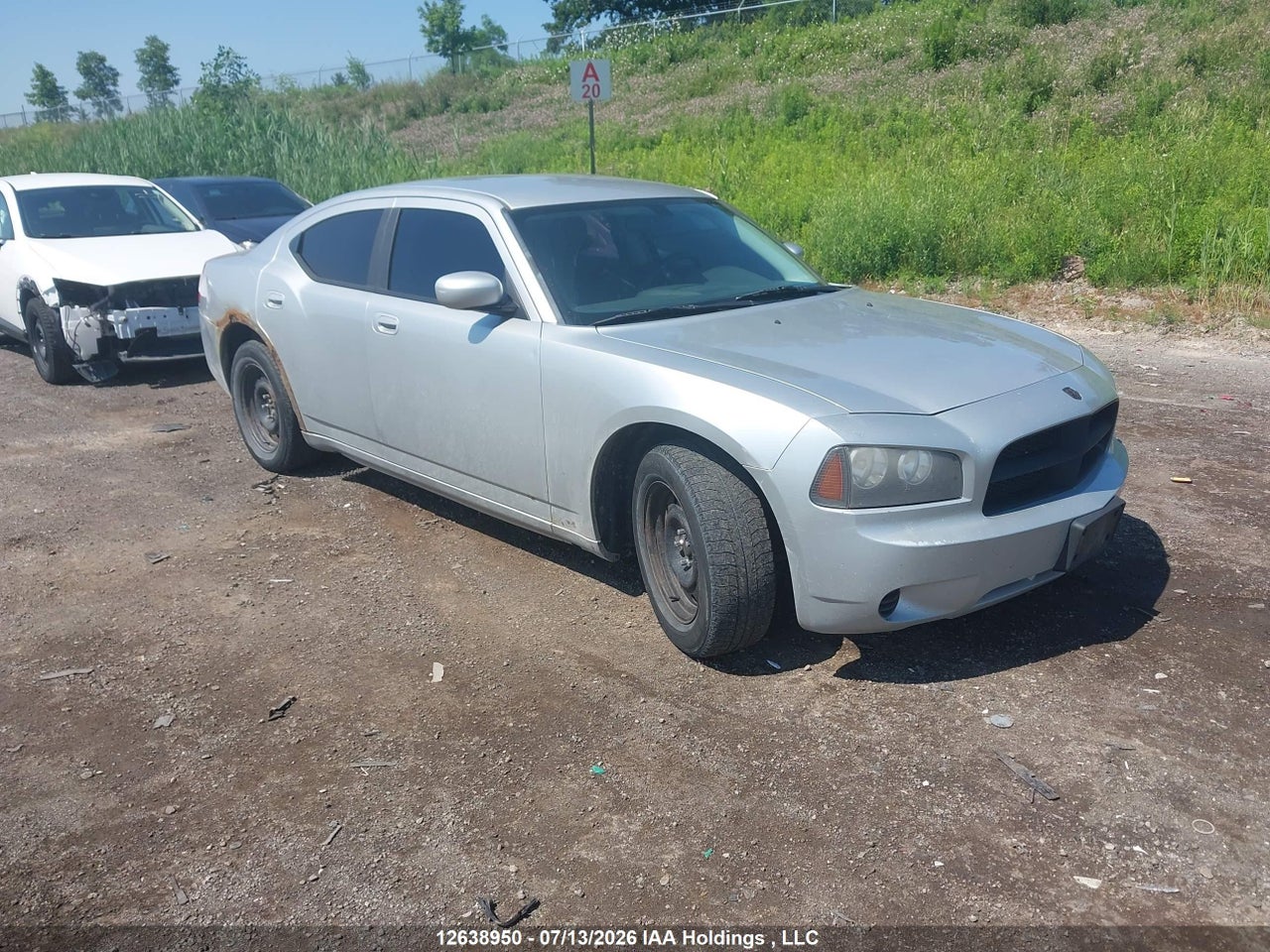 2B3CA4CD3AH134242 · 2010 DODGE CHARGER