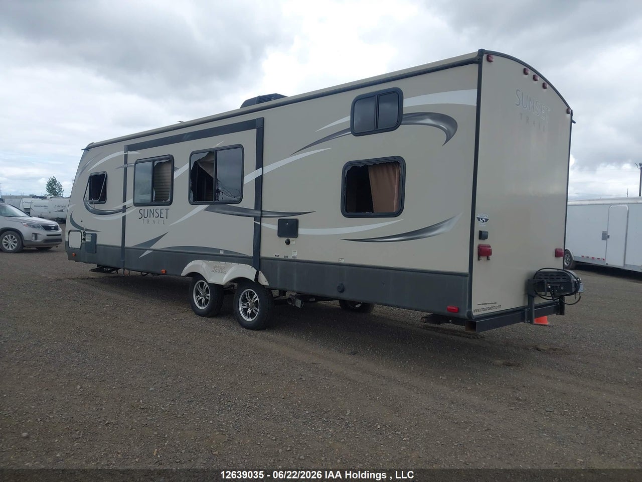4V0TC2922FB****** · 2015 CROSSROADS Sunset Trail · 3/13