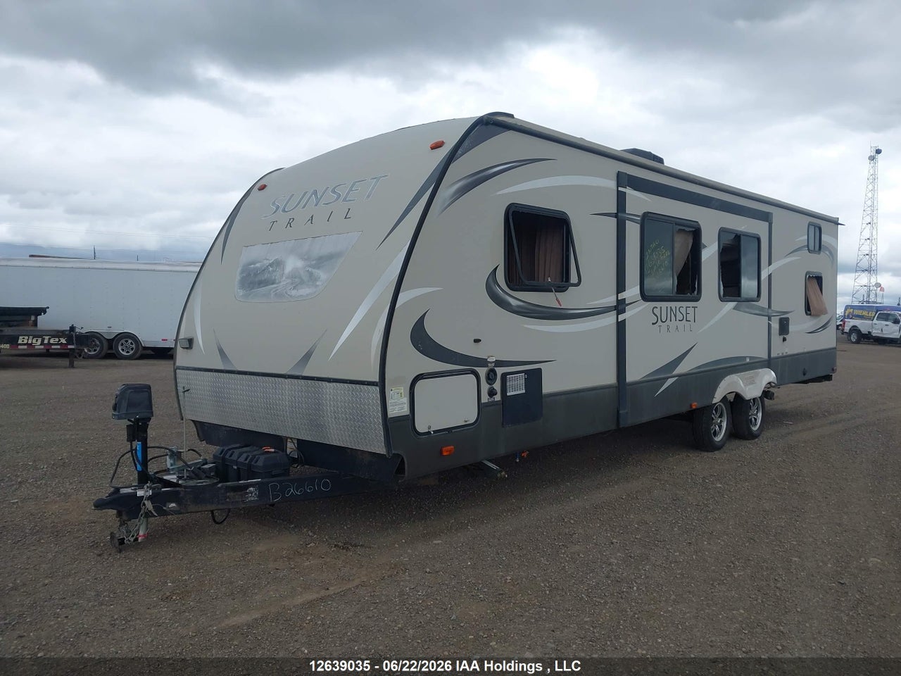 4V0TC2922FB****** · 2015 CROSSROADS Sunset Trail · 2/13