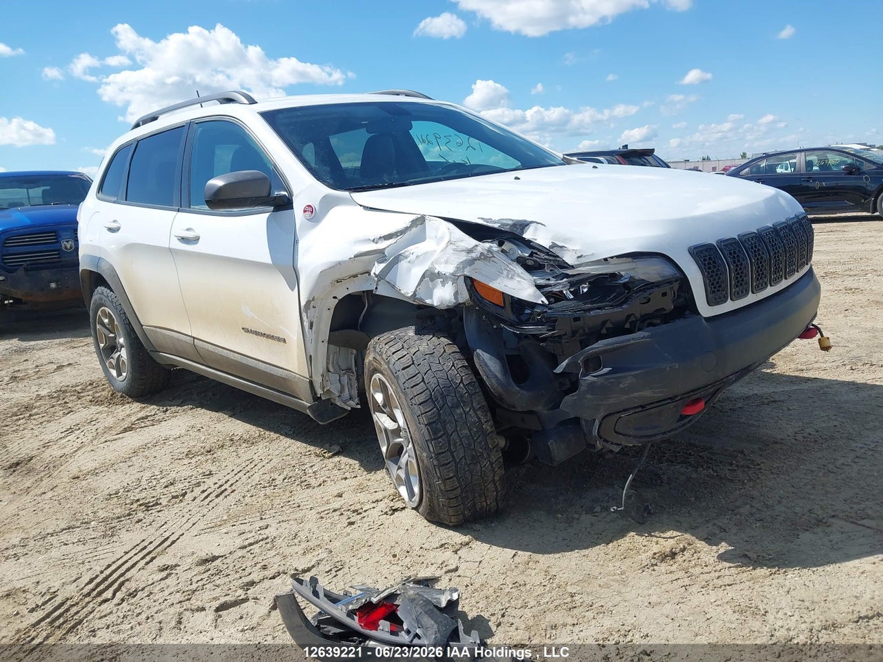 1C4PJMBX1KD278981 · 2019 JEEP CHEROKEE TRAILHAWK