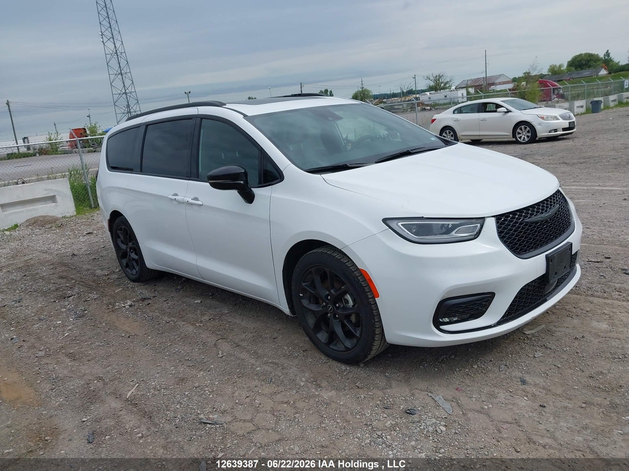 2C4RC1GG9SR545744 · 2025 CHRYSLER PACIFICA LIMITED