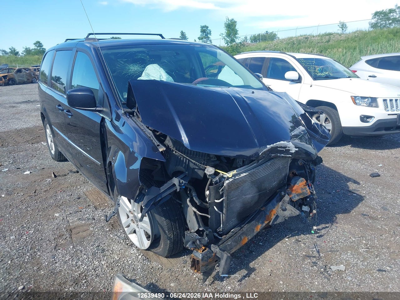 2D4RN5DG6BR696002 · 2011 DODGE GRAND CARAVAN CREW