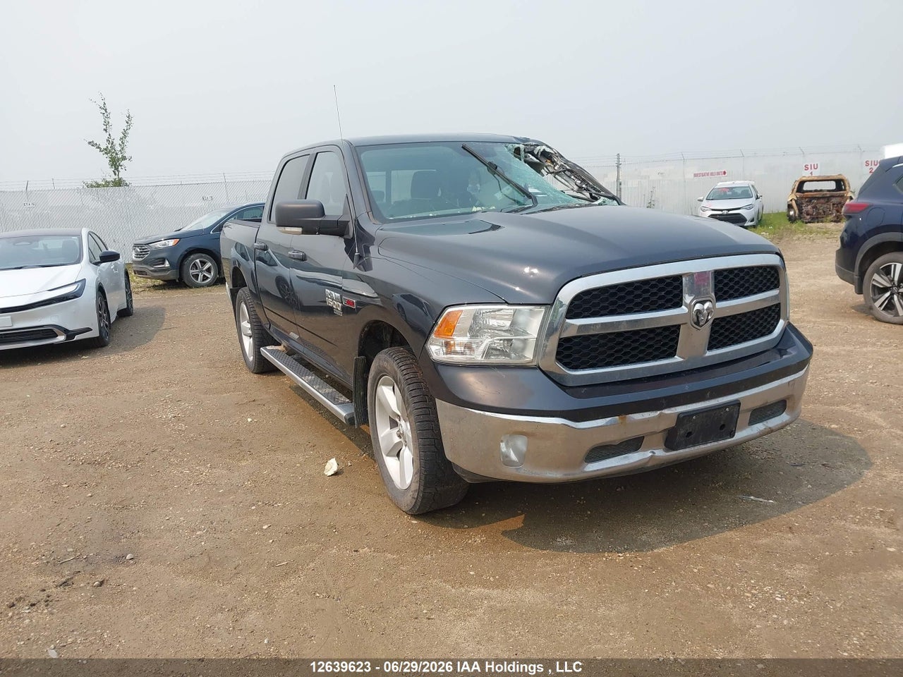 1C6RR7LM8KS684749 · 2019 RAM 1500 CLASSIC SLT