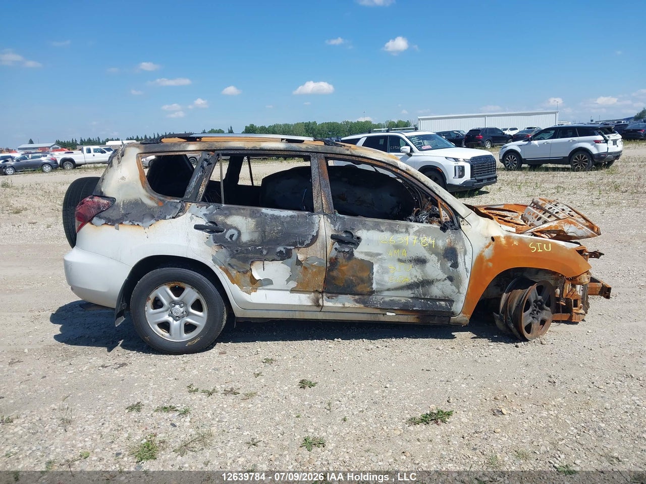 JTMBD33V566000958 · 2006 TOYOTA RAV4 · 12/24
