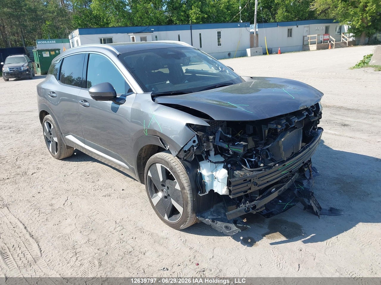 3N8AP6DD7SL359842 · 2025 NISSAN KICKS SR PREMIUM
