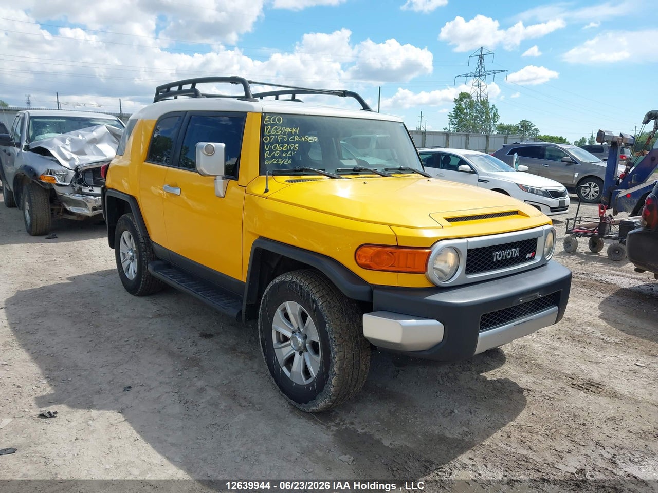 JTEBU11FX70062193 · 2007 TOYOTA FJ CRUISER
