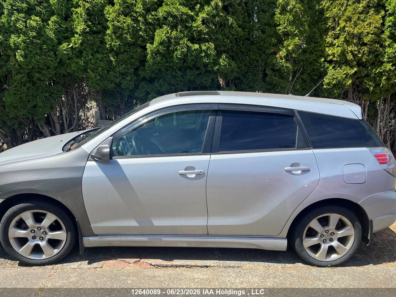 2T1KR32E57C628032 · 2007 TOYOTA COROLLA MATRIX XR