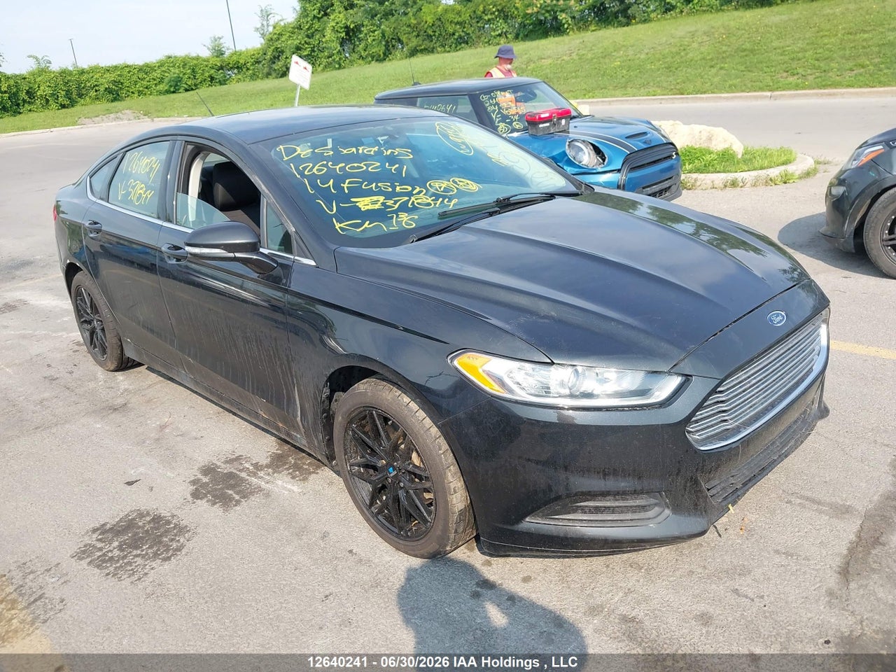 1FA6P0H79E5371844 · 2014 FORD FUSION SE