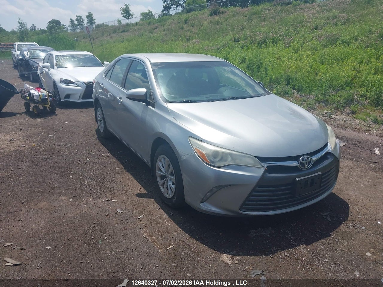4T1BF1FK7FU927466 · 2015 TOYOTA CAMRY LE/XLE/SE/XSE