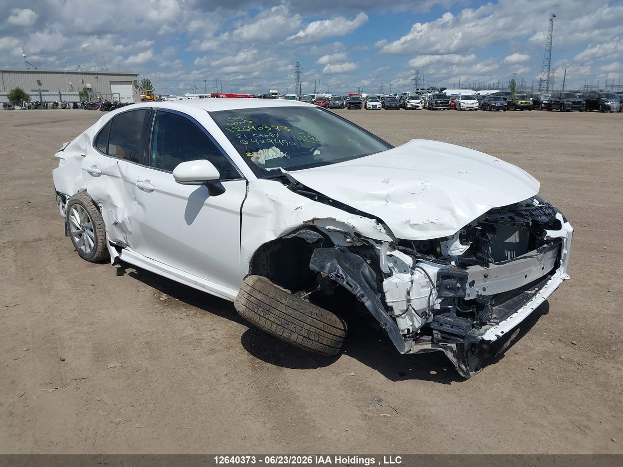 4T1G11AKXMU429450 · 2021 TOYOTA CAMRY SE