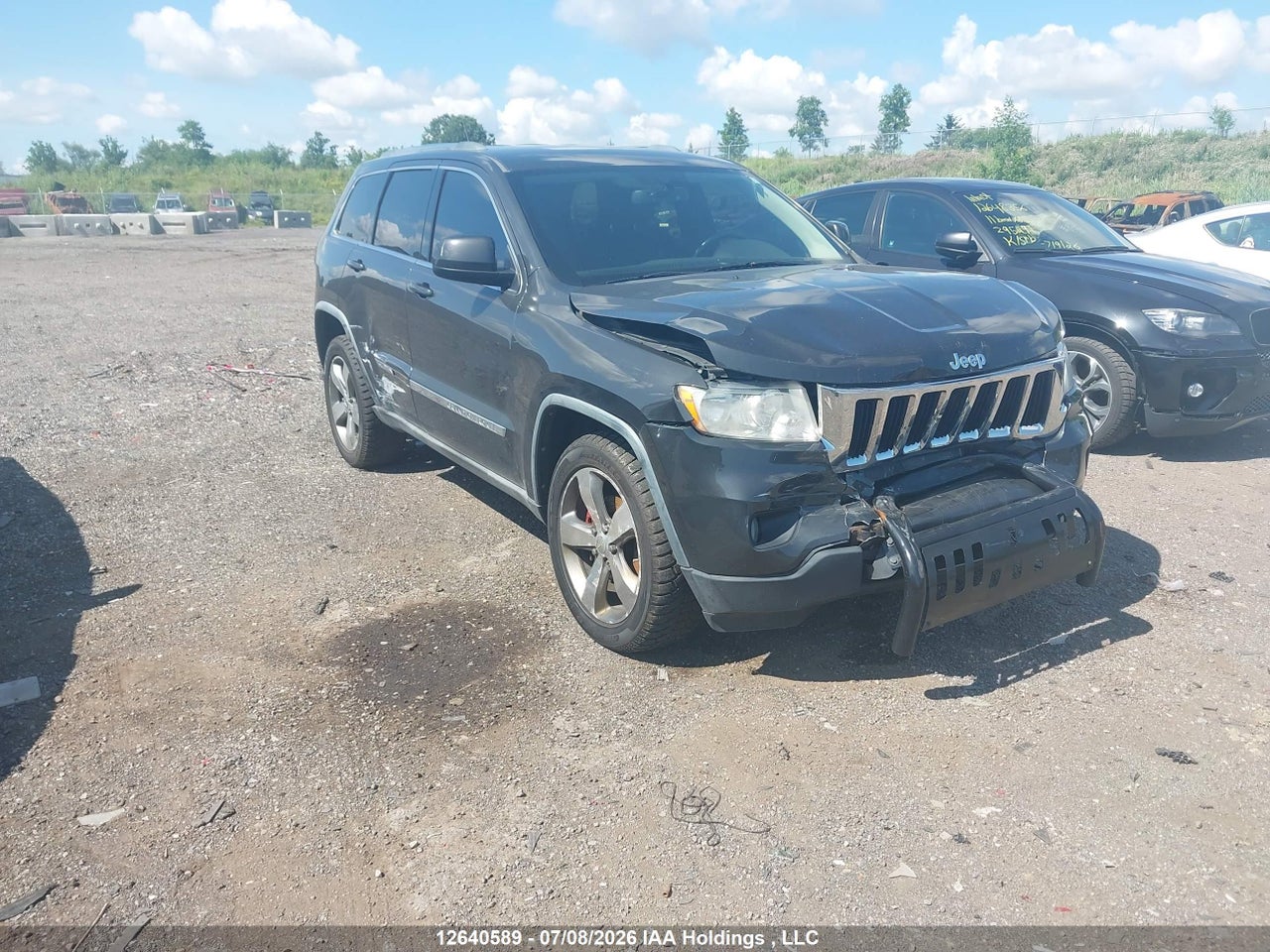 1J4RR4GT4BC538779 · 2011 JEEP GRAND CHEROKEE LAREDO