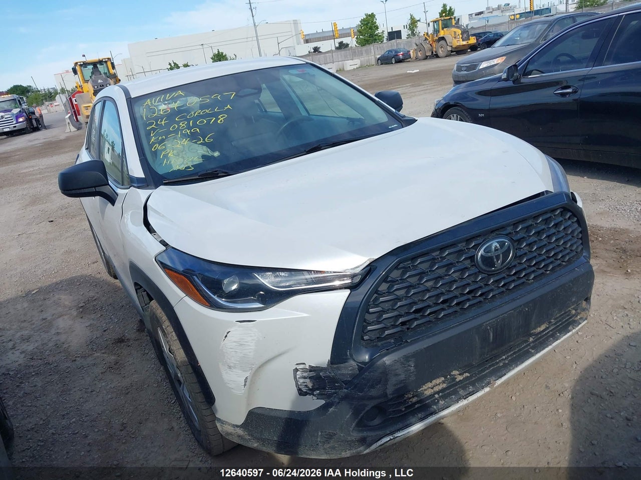 7MUAAAAG7RV081078 · 2024 TOYOTA COROLLA CROSS L