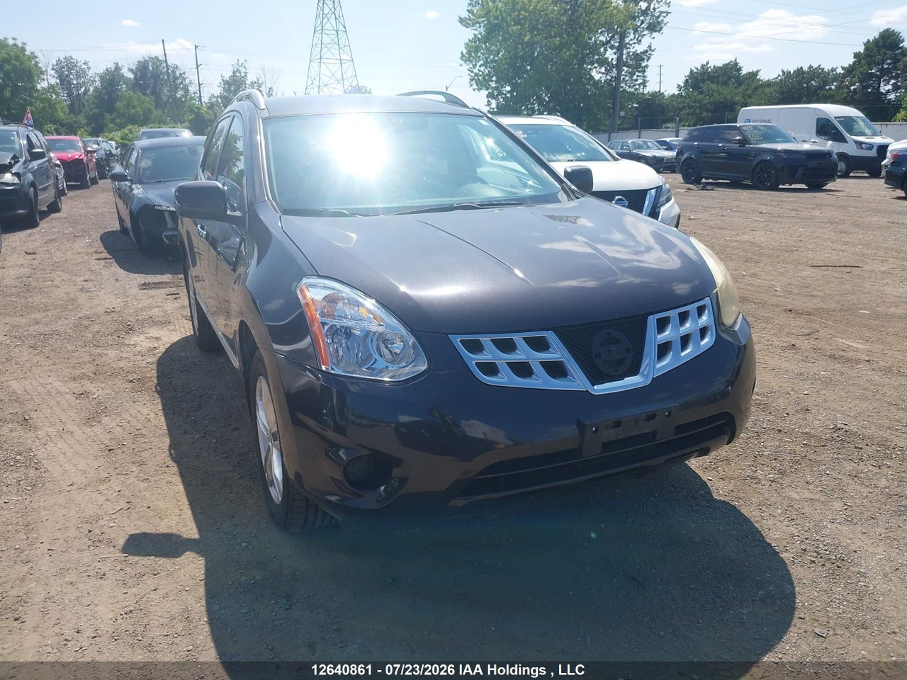 JN8AS5MT6DW029610 · 2013 NISSAN ROGUE S/SV