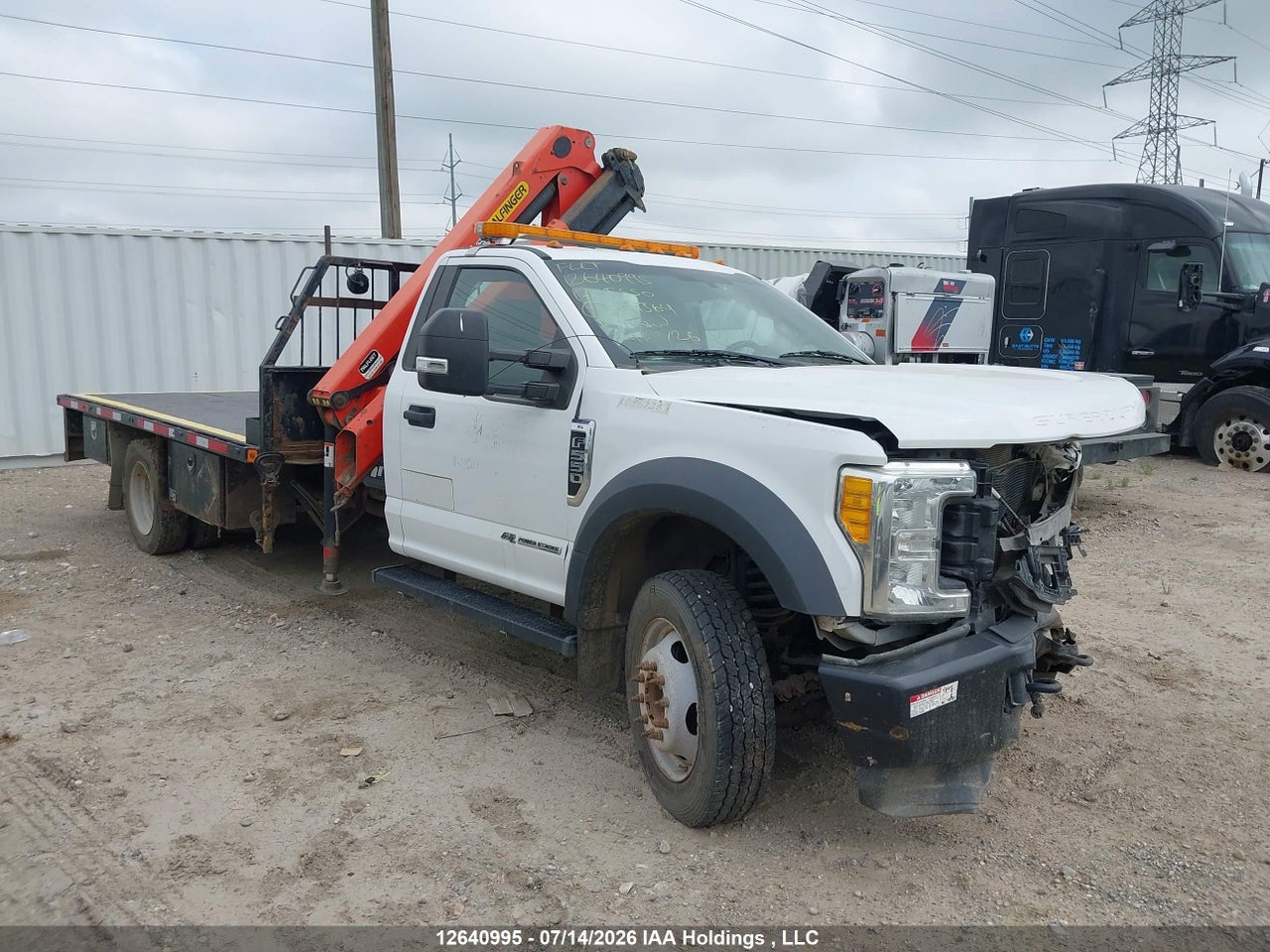 1FDUF5HT5HEB71364 · 2017 FORD F-550 CHASSIS XL/XLT