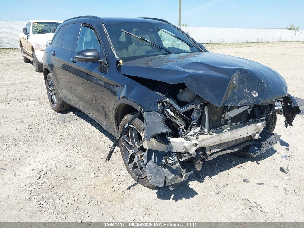 WDC0G4KB3JV068485 · 2018 MERCEDES BENZ GLC 300 4MATIC