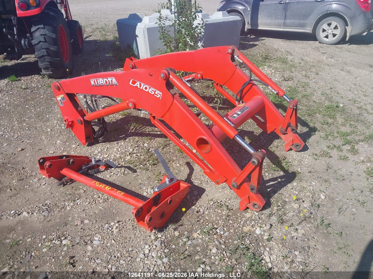 ***** · 2018 Kubota B8704