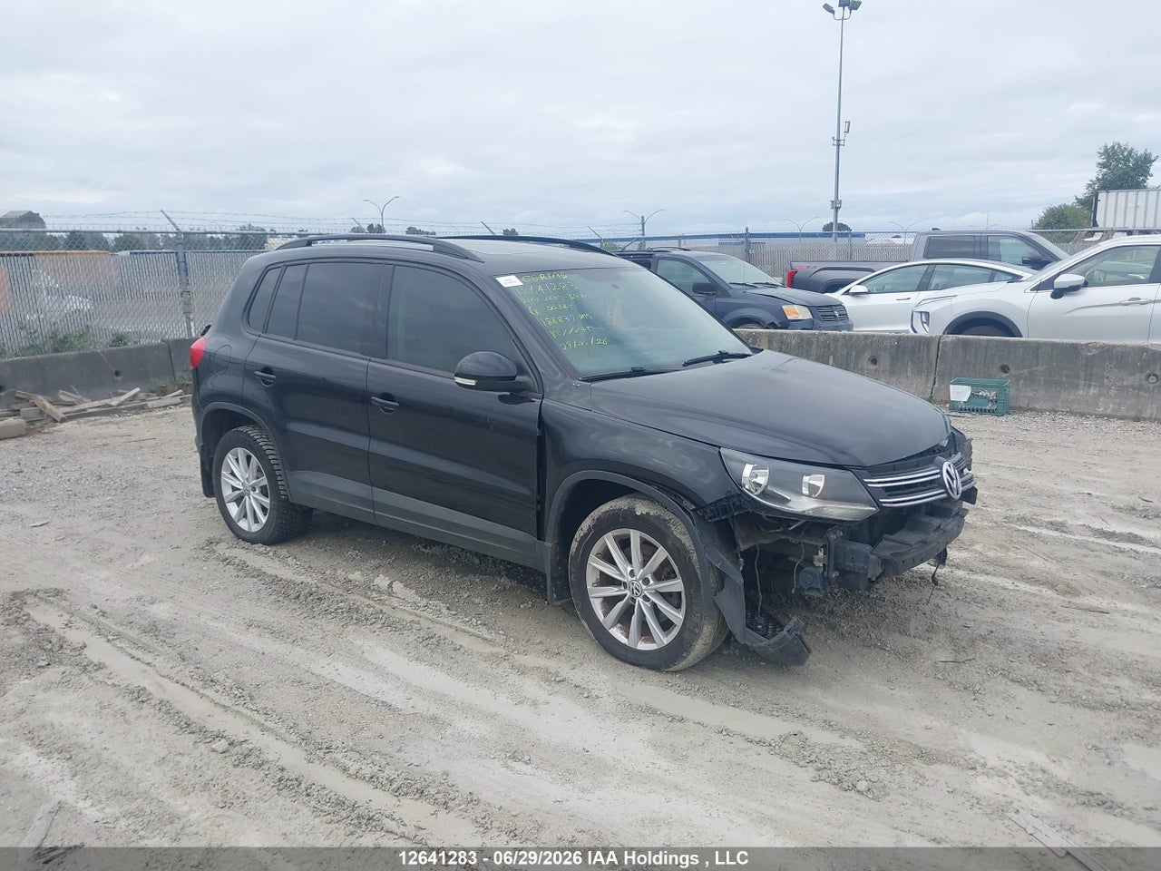WVGJV3AX1EW600349 · 2014 VOLKSWAGEN TIGUAN S/SE/SEL/R-LINE
