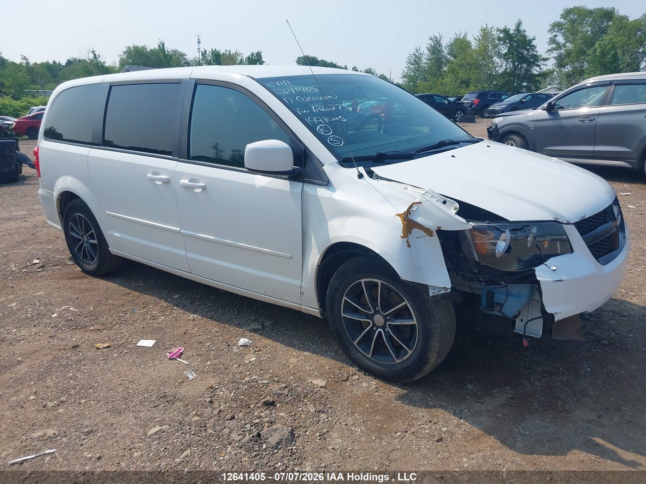 2C4RDGBG3HR686275 · 2017 DODGE GRAND CARAVAN SE
