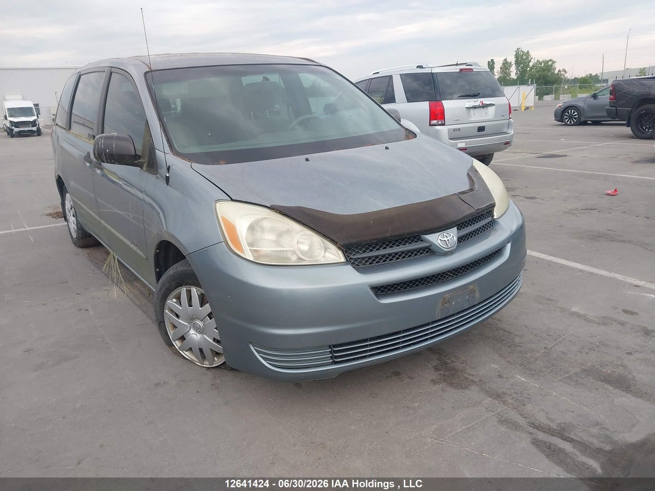 5TDZA29C44S015293 · 2004 TOYOTA SIENNA CE